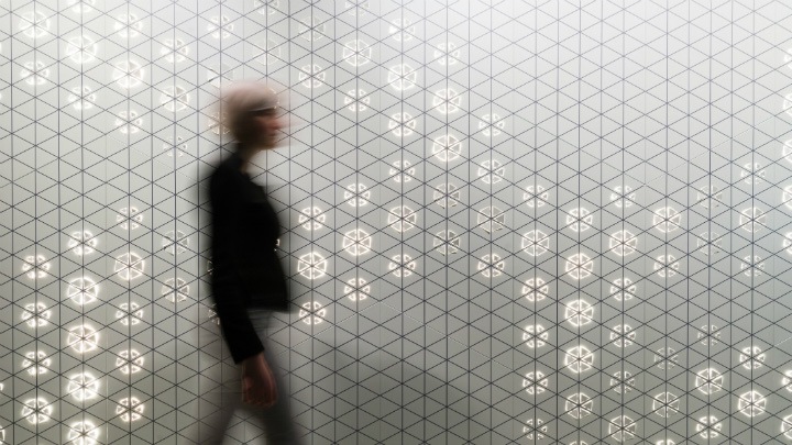 Luminous patterns van Philips Lighting biedt veel mogelijkheden voor designverlichting, waaronder dit briljante grafische lichteffect
