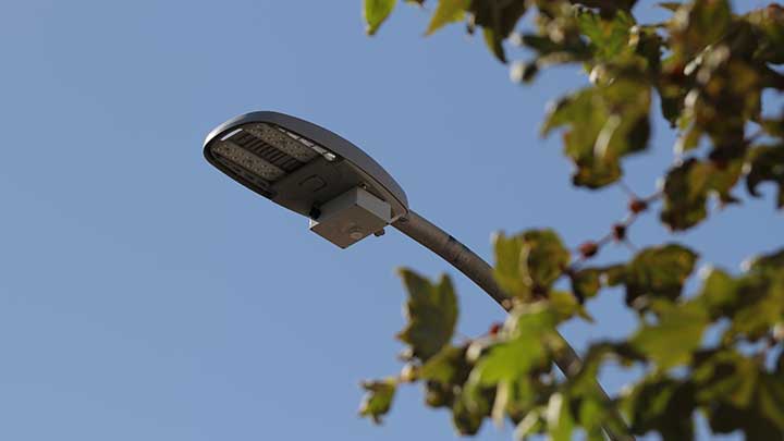 Gegevens verzamelen via sensors op LED-straatlantaarns