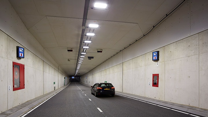 Tunnelbediening