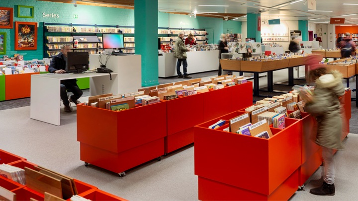 Eclairage circulaire à la bibliothèque de Courtrai :  Installation, entretien, upgrading et recyclage