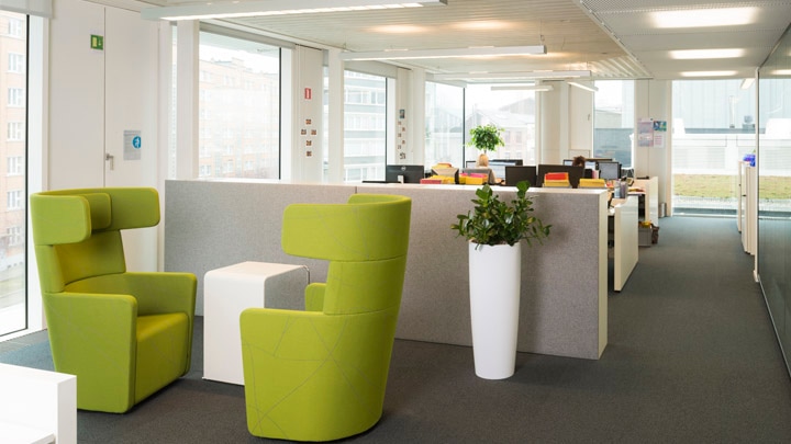 Agoria Conference & Business Centre “Diamant Liège” verlicht met PowerBalance LED-verlichting van Philips