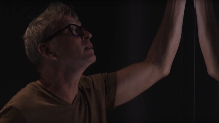 Hoe installeer je een spot? | Philips Lighting