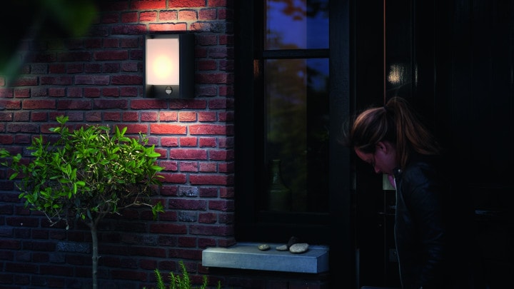 Probleemloos je sleutel gat zoeken? | Philips tuinverlichting