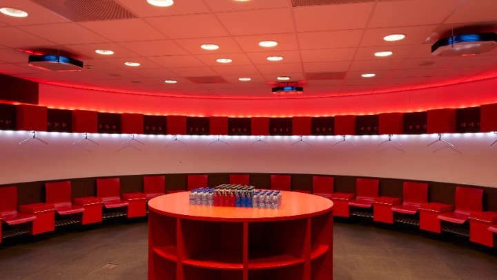 Afbeelding van Philips UV-C-armaturen voor kleedruimtes